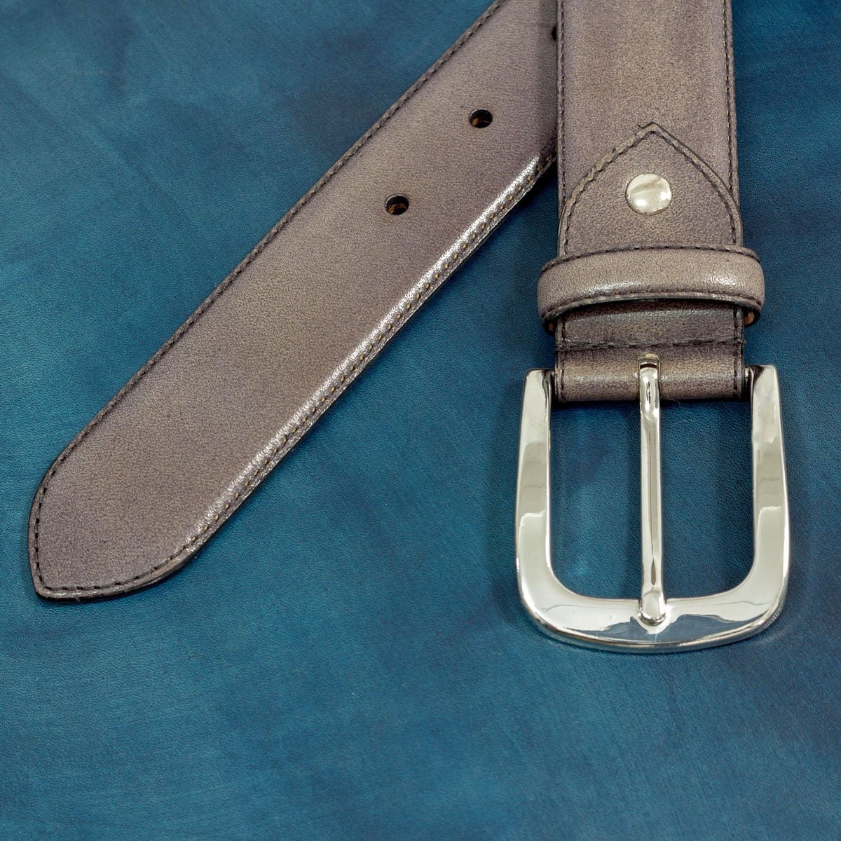 Elegant Grey Hamptons Painted Calf Belt