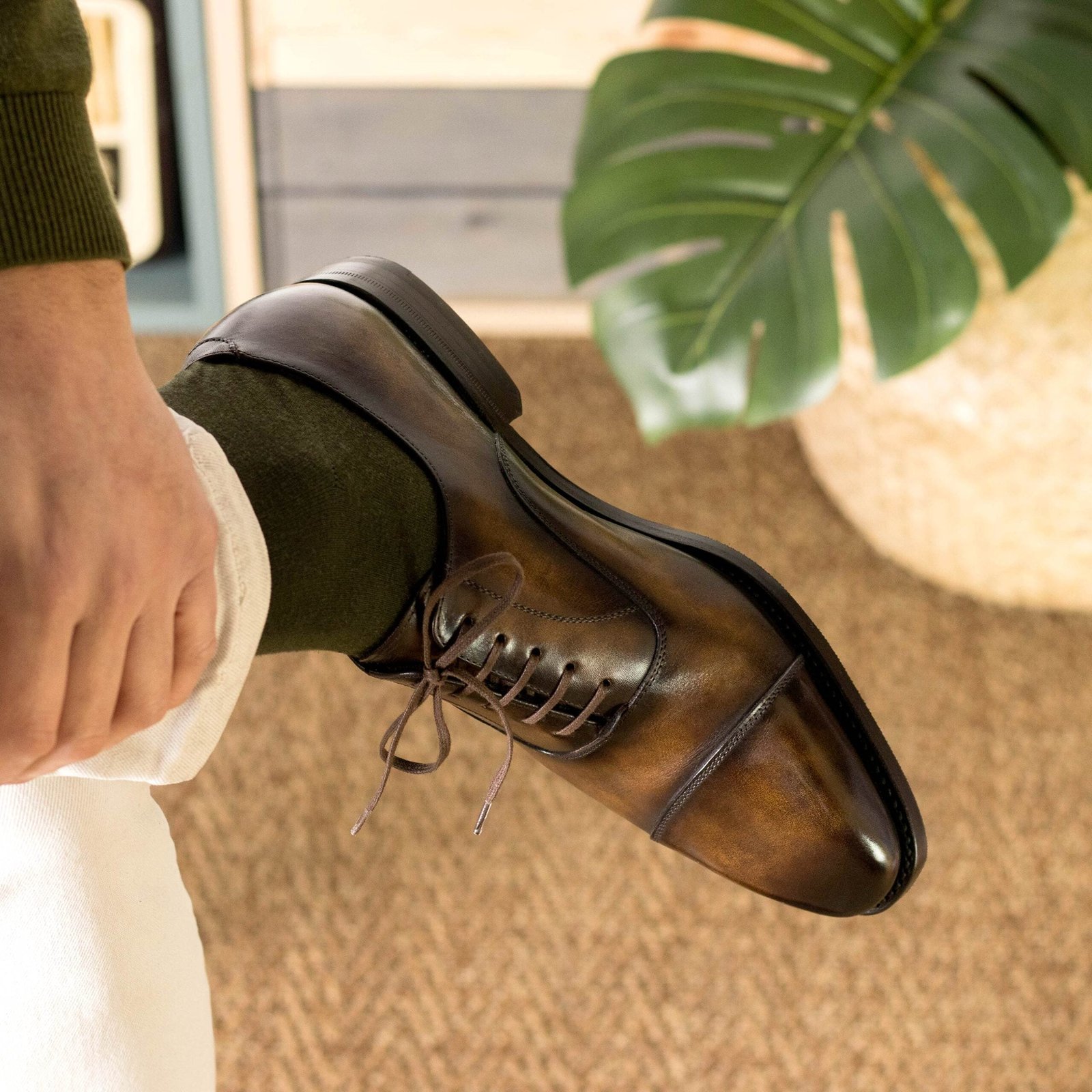 Classic Elegant Tobacco Patina Oxford Shoe